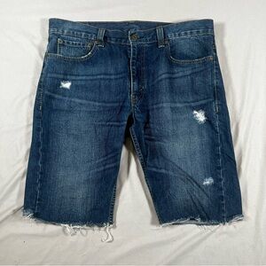 Men's Distressed Levi’s Denim Shorts